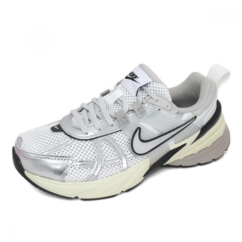 

Nike V2k Run Running Shoe Sneaker White Fd0736 100 FD0736100:240mm(US7)