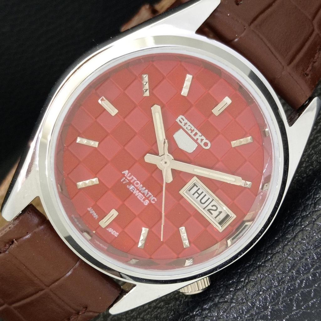 

JAPAN VINTAGE REFURBISHED SEIKO 5 AUTOMATIC MENS RED COLOR DIAL WATCH a440422-9 Sk-a440422-1