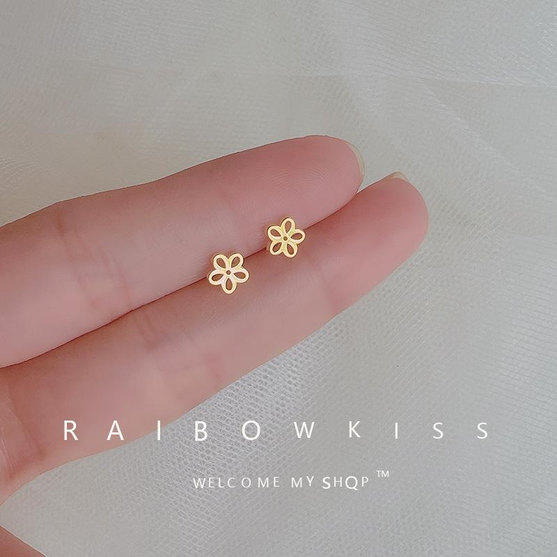925 Silber Nadeln Gold Farbe Einfach Klein Schmetterling Steckerohrringe für Damen Hypoallergen Tägliches Tragen Ohr Mädchen Piercing Geschenke