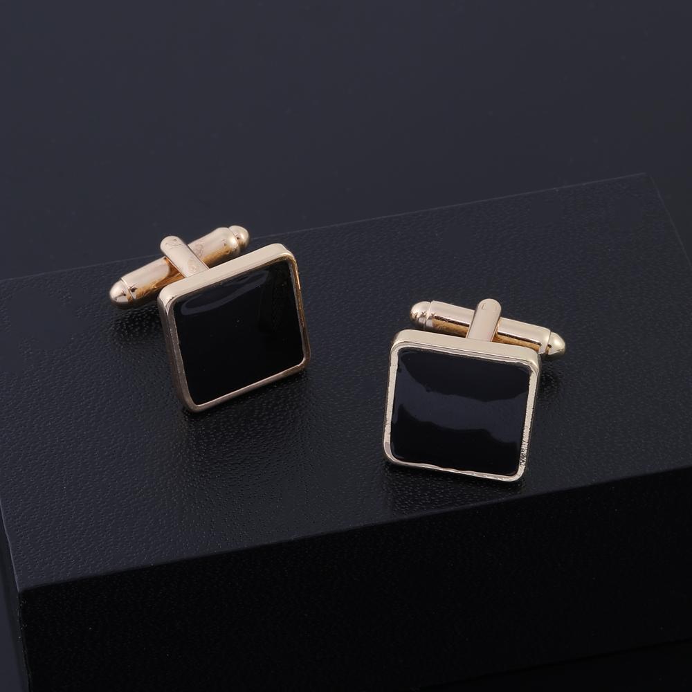 Novelty Luxury Golden Silvery Carbon Fiber Design Mens Cufflinks Brand High Quality Black Shirt Square Sleeve Button