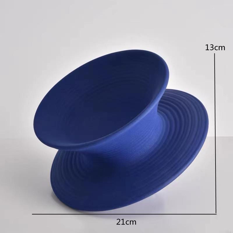 Irregular Gyro Geometric Hat Sculpture Ornament, Resin Crafts for Living Room Decoration, Desktop Sculpture, Home Decoration