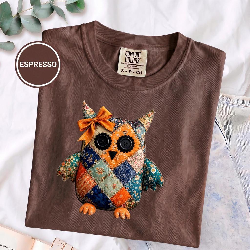 Quilted Patchwork Owl Tee, Cottagecore Halloween, Fall Autumn Bird Lover, Cozy Spooky Season, Comfort Colors