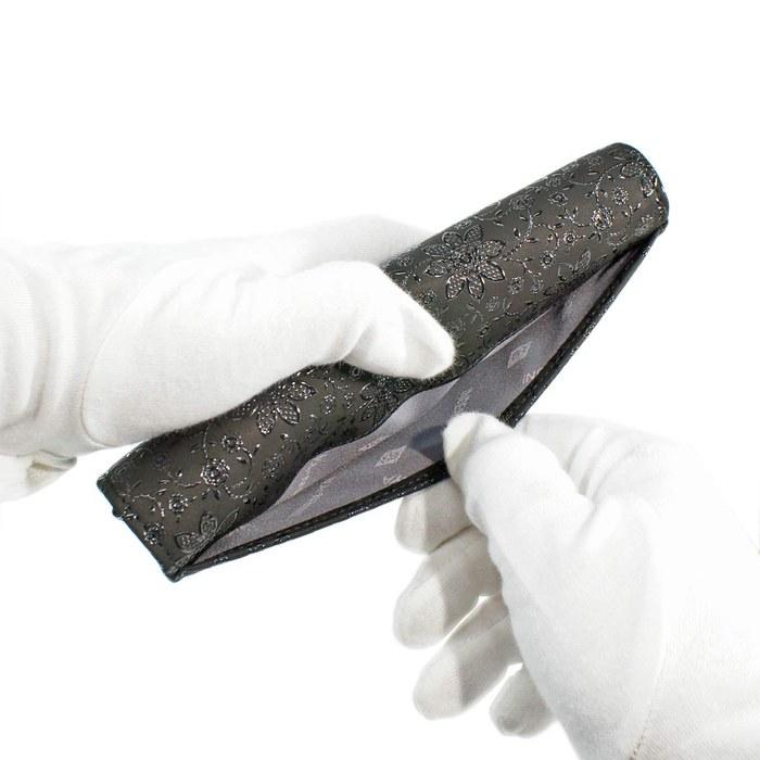 [Inden-ya] Wallet Long Wallet with Coin Purse, Deer Leather, Black X Black Lacquer, Clematis Pattern, 2308-01-169