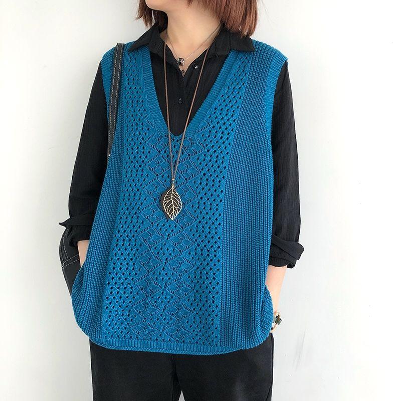 Spring and Autumn Hollow Out Sleeveless Women Knitted Vest Sleeveless Sweater V-Neck Knitted Top Plus Size
