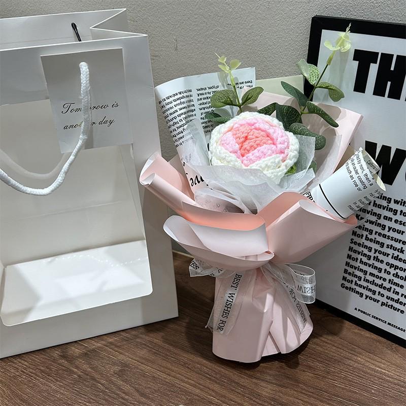 Handcrafted Sunflower Yarn Bloom – Elegant Birthday Gift for Girlfriend or Best Friend, Ideal as a National Day Souvenir.