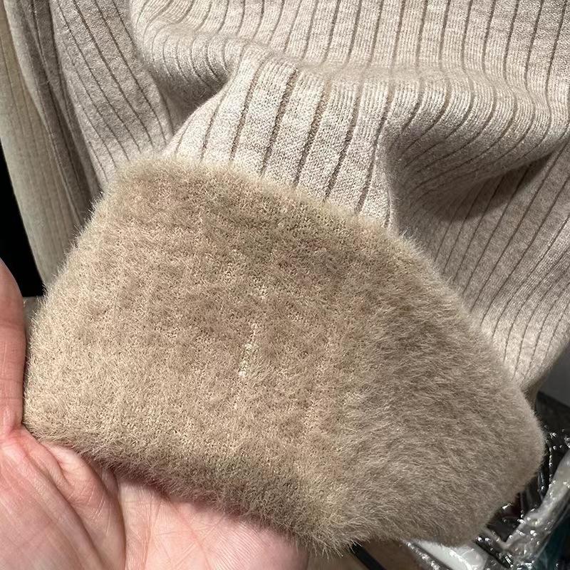 Pulover de bază cu gât semi-înalt pentru toamnă și iarnă pentru femei, cu dantelă de catifea adăugată, îngroșat, dintr-o singură piesă, pulover tricotat din catifea pentru căldură și croială lejeră