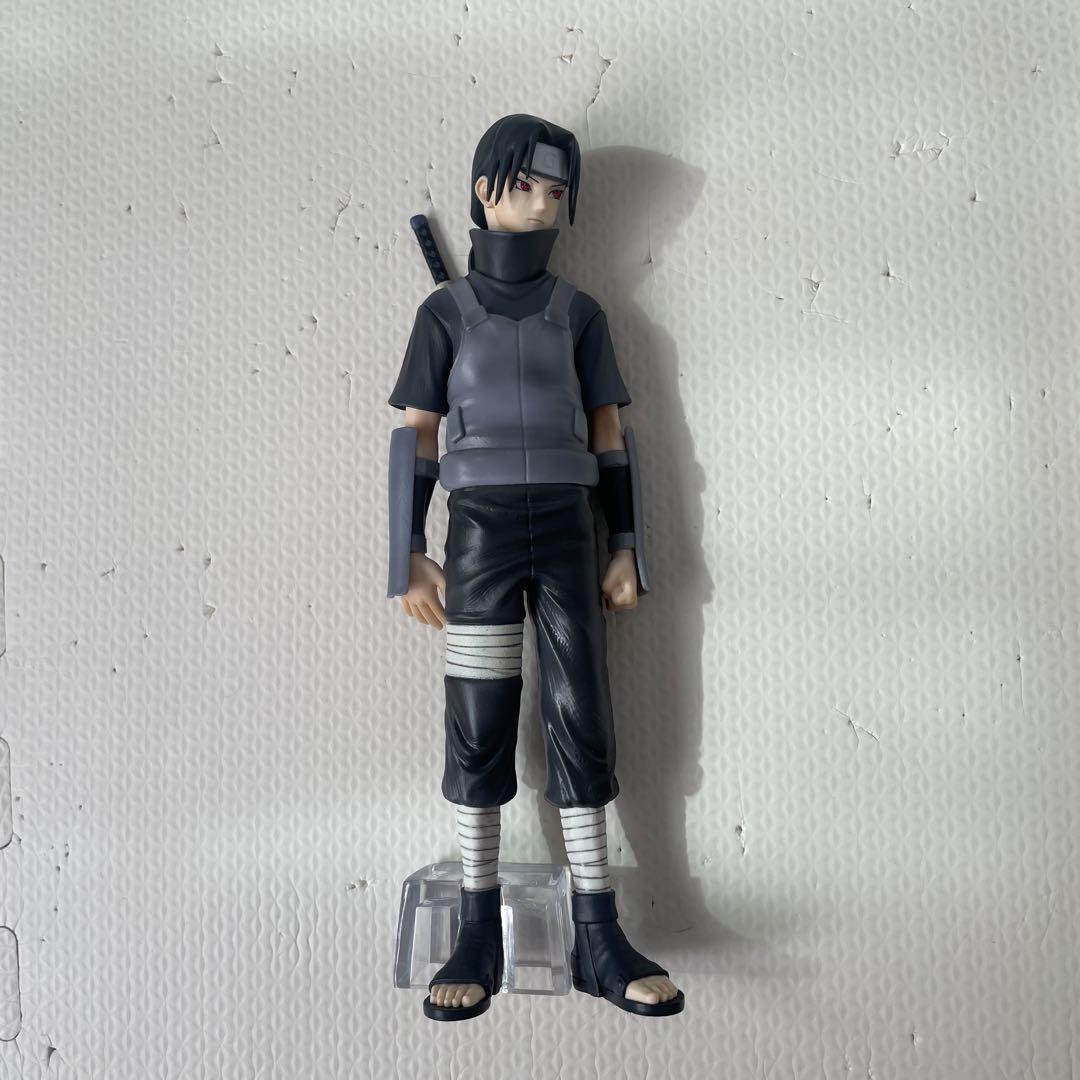 

[USED] [NARUTO] Uchiha Itachi figure