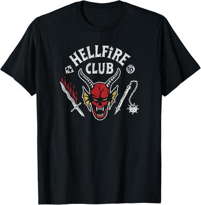 Stranger Things 4 Hellfire Club Totenkopf und Waffen T-Shirt