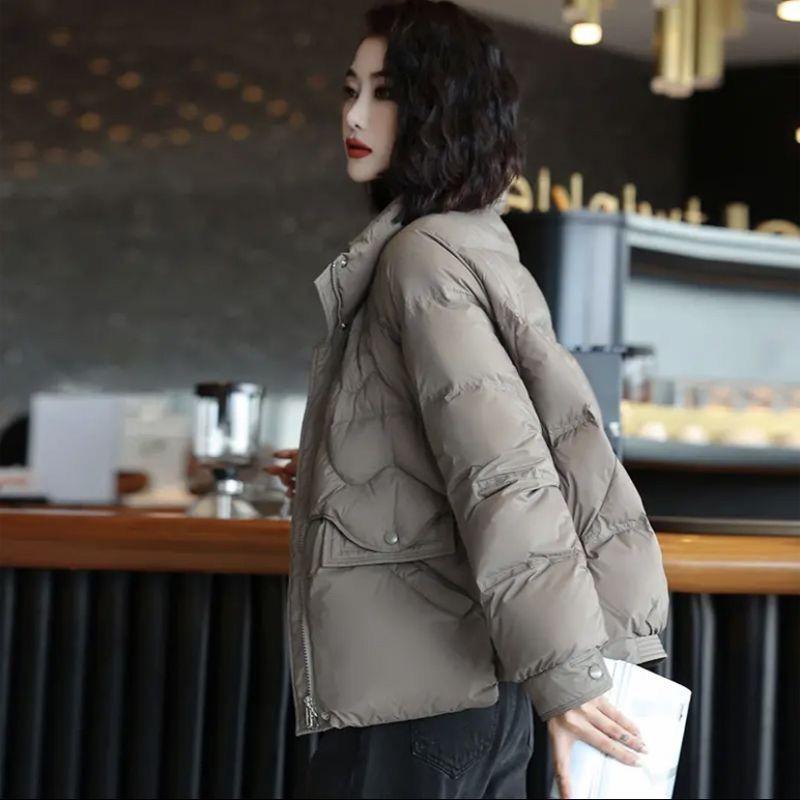 Short Down Jacket for Women In Winter Loose Design Feeling Niche Small Stature Fashionable White Duck Down Jacket for