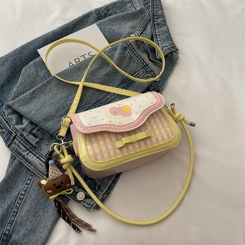 Cute Pink Apple Niche Women's Bag New Underarm Shoulder Bag Portable Niche Women's Bag Popular Small Square Bag