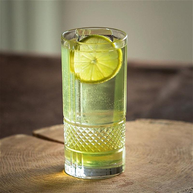 10.8oz/11.7oz Whiskey Glass Classic Diamond Carved Wine Glass Water Bottle Nordic Style Cocktail Glass Suitable for Gift Giving