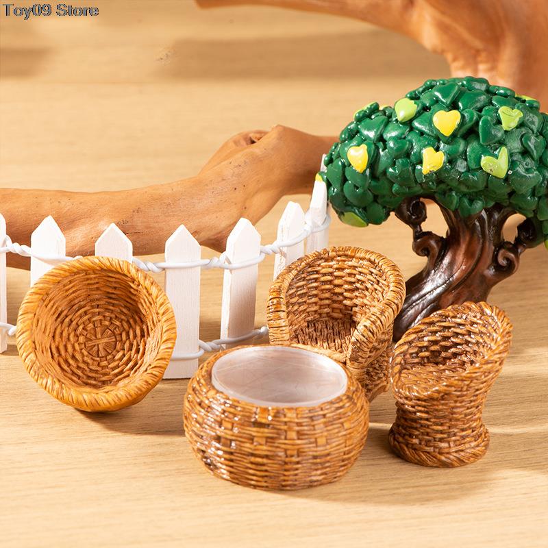 Mini Cute Dollhouse Simulation Bamboo Rattan Hand-woven Chair Dustpan Vegetable Food Storage Basket Dolls Miniature Decor 1PC