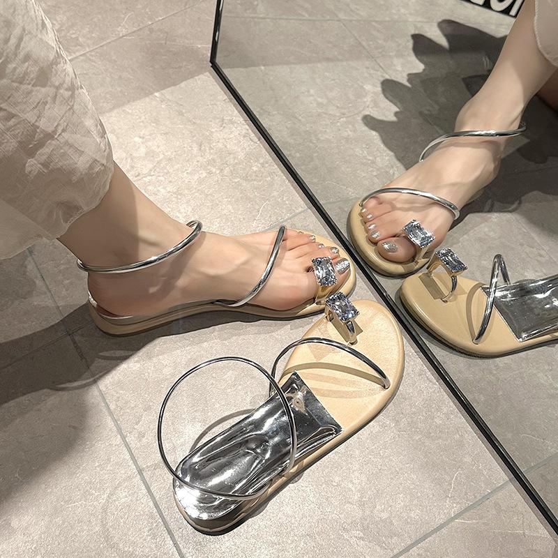 Rhinestone toe sandals women's summer French temperament, fashionable slippers with skirts, beautiful flip-flops women