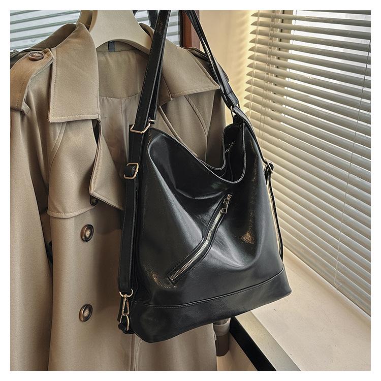 New French Niche Women s Versatile Crossbody & Shoulder Bag – Coffee & Black чёрный