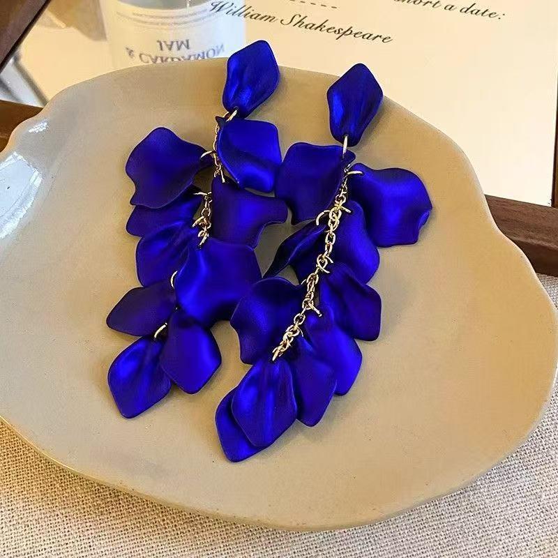 Elegant Petal Long Dangle Earrings 1 Pair Matte Satin Finish Non-Irritating for Bridal Wedding Prom Party Gift