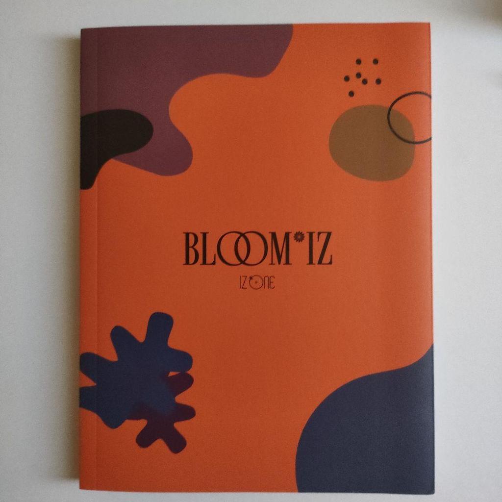 [USED] IZ*ONE All members autographed CD BLOOM*IZ