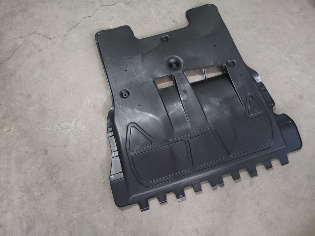 Volkswagen Teramont '17-'22 ABS Engine Underbody Shield Chassis
