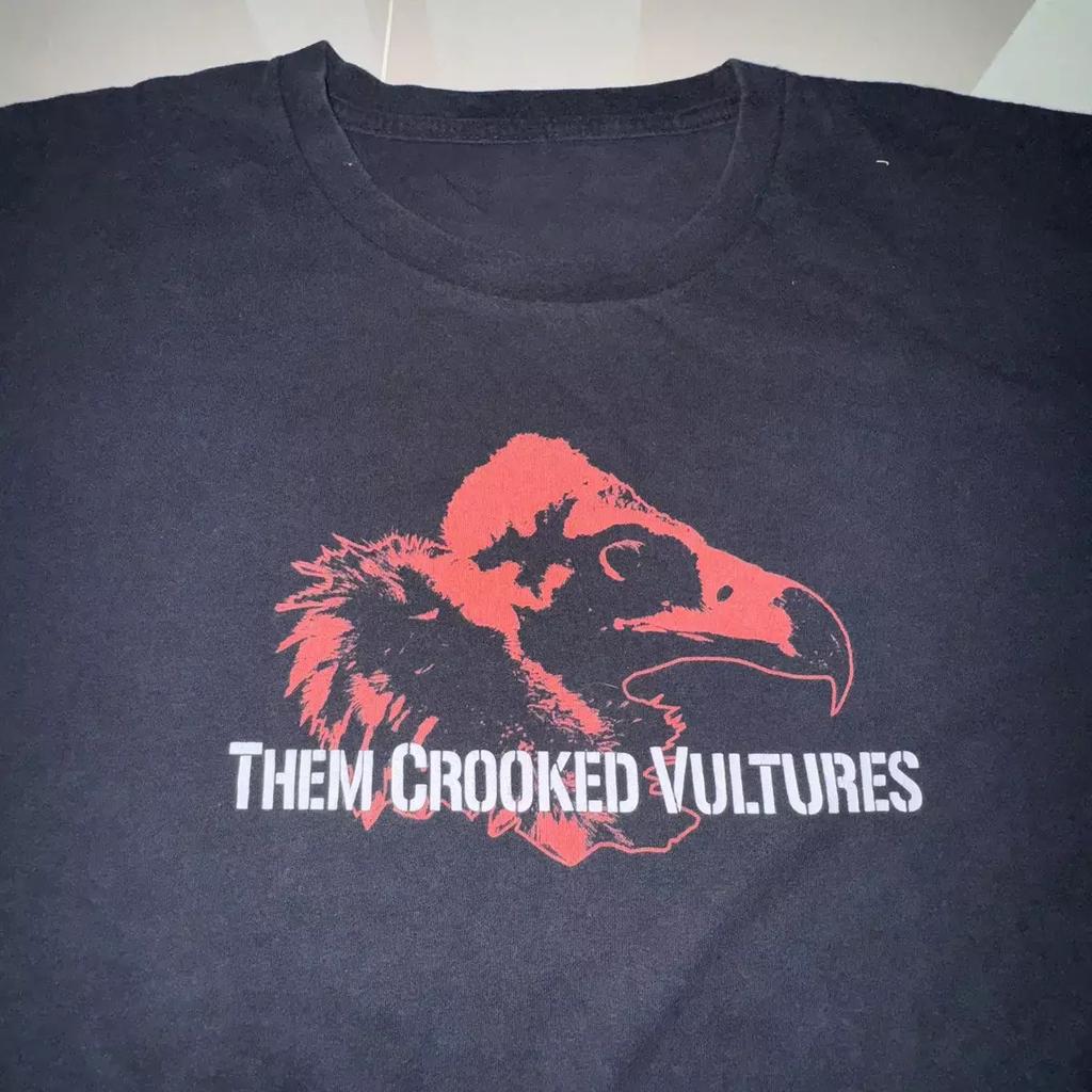 Them Crooked Vultures Gift For Friends Black T-Shirt Cotton