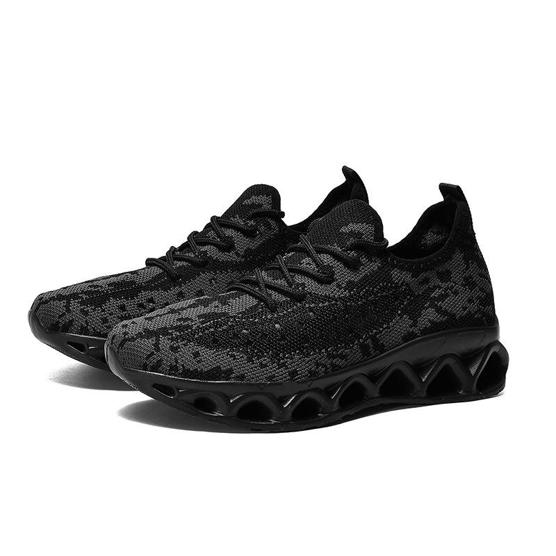 New hollow twist thick-soled fly-woven mesh, light and breathable casual sports couple shoes, men's and women's four-season shoes