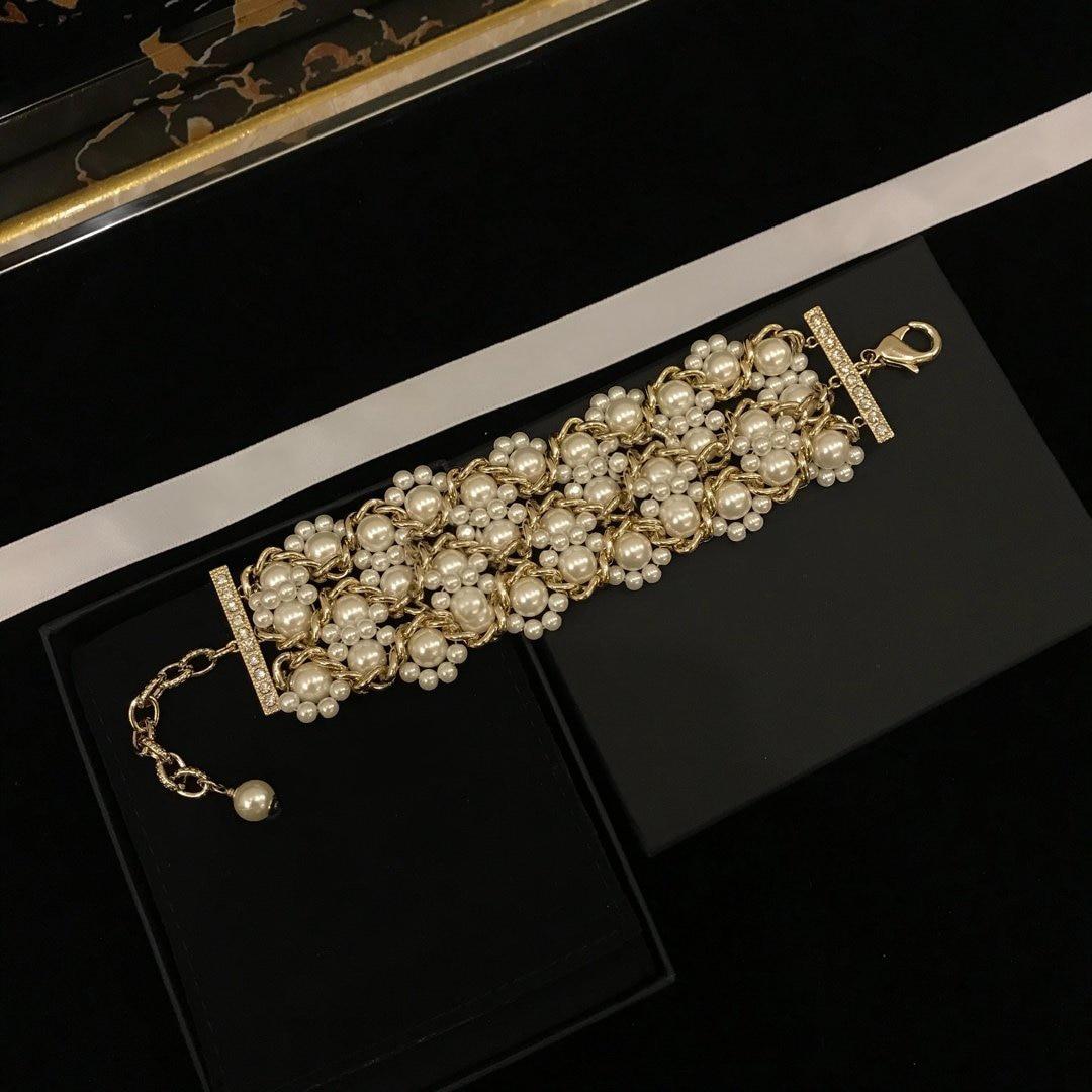 

НОВЫЙ браслет IN2023, платиновые украшения для свиданий, милый, модный и универсальный браслет, жемчужный браслет с супер красотой