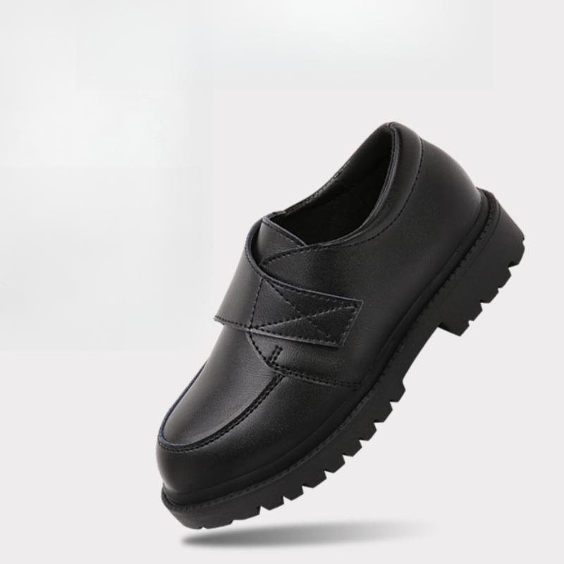 Sapatos de couro para meninos, versão coreana de primavera e outono, estilo britânico para meninos, sola macia, ensino médio, sapatos de apresentação para estudantes