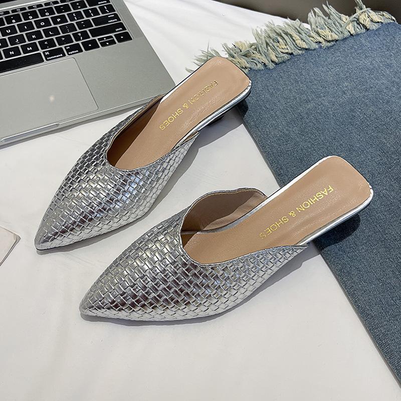 Fashion Women's Baotou Slippers Shoes Summer Beach Shoes for Women Pointed Toe Flat Bottom Ladies Sandals Fashion Baotou Slippers