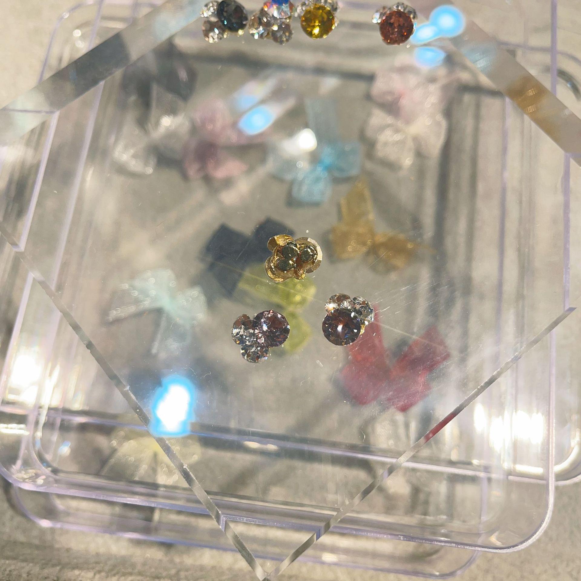 

Стразы для нейл-арта: Носимые украшения из циркония для DIY дизайна ногтей