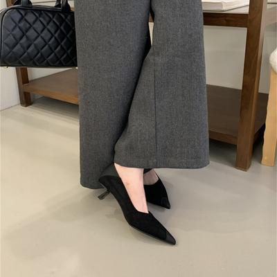 Temperamentvolle Spleiß-Pumps im Retro-Stil, Damen Herbst 2025, neue, schöne, dünne Absätze, leichte Mündung, einzelne Schuhe