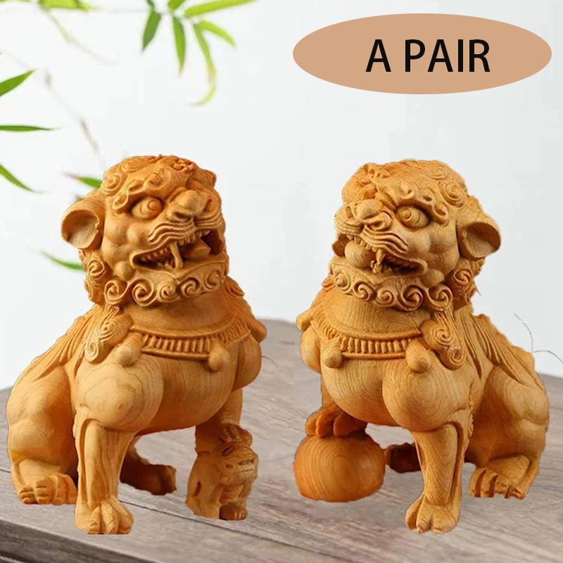 Wood Carving Chinese Forbidden City Lion Statuette , Chinese Characteristics God Beast Animal  Home Room Office Feng Shui Statue