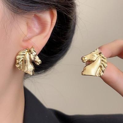 Retro Glatte Metallpferdekopf-Ohrringe Leichter Luxus Übertriebene Pony-Ohrringe Mode Französischer Stil Schmuck Accessoires Geschenke