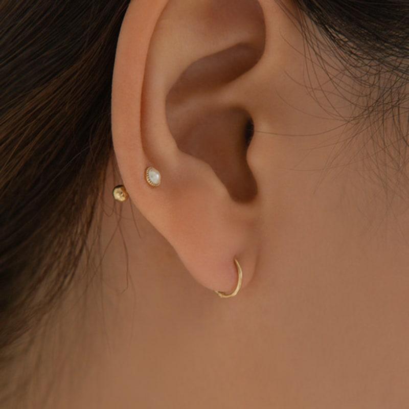 LUNNE 14k Bezel Pearl Piercing (14k Gold) c04