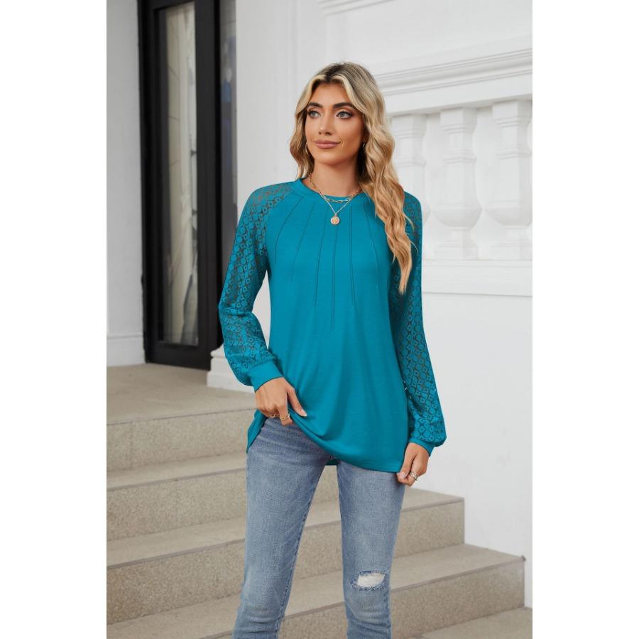 Autumn Winter Lace Patchwork Sleeves T Shirts Fashion Elegant Long Sleeves Top Women’s Round Neck Plus Size Loose T-shirt