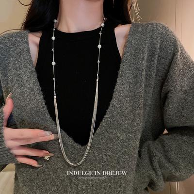 Women's Collarbone Long Light Luxury Necklace