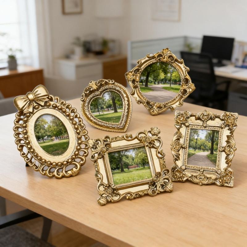 Set Of 5 Romantics Gold Resin Picture Frames with Relief Carving Pattern Suitable For Christmas Decorations