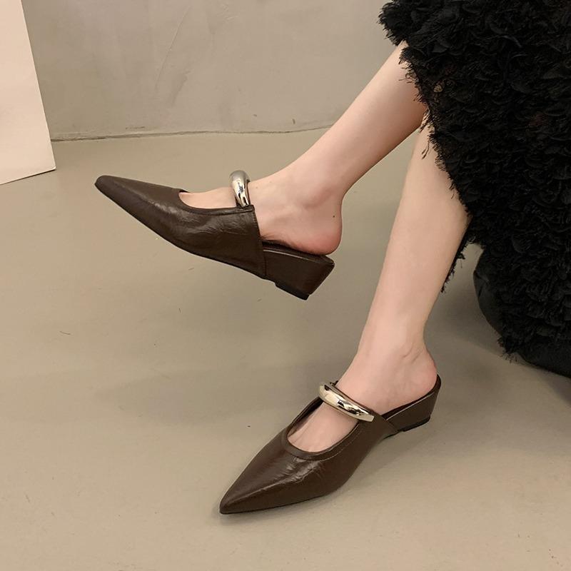 Fashion 2025  Spring Summer Women Mules Slippers Shoes Fashion Cover Toe Slip On Shoes Ladies Casual Street Style Wedges Heel Sandalias