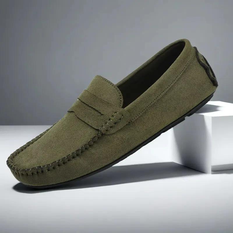 

2026 Suede Men Casual Shoes Breathable Leather Mens Loafers Slip on Male Driving Shoes Luxury Brand Comfortable Boat Shoes 39 зелёный