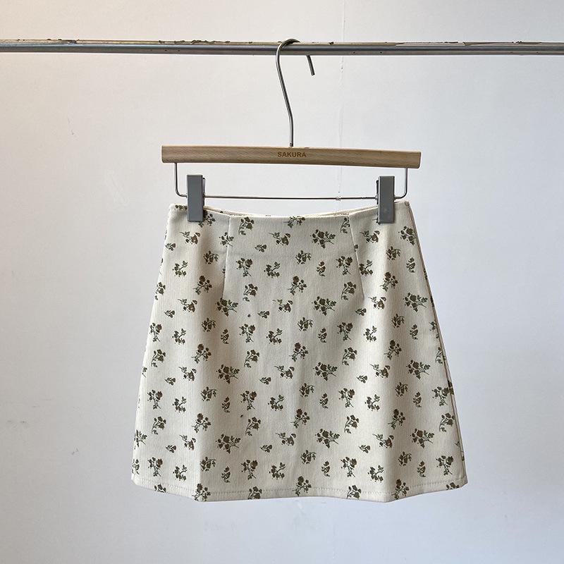 

Женская вельветовая юбка с цветочным принтом, с высокой посадкой, облегающая - Мода Осень/Зима 2024 XL [119-130 lbs]