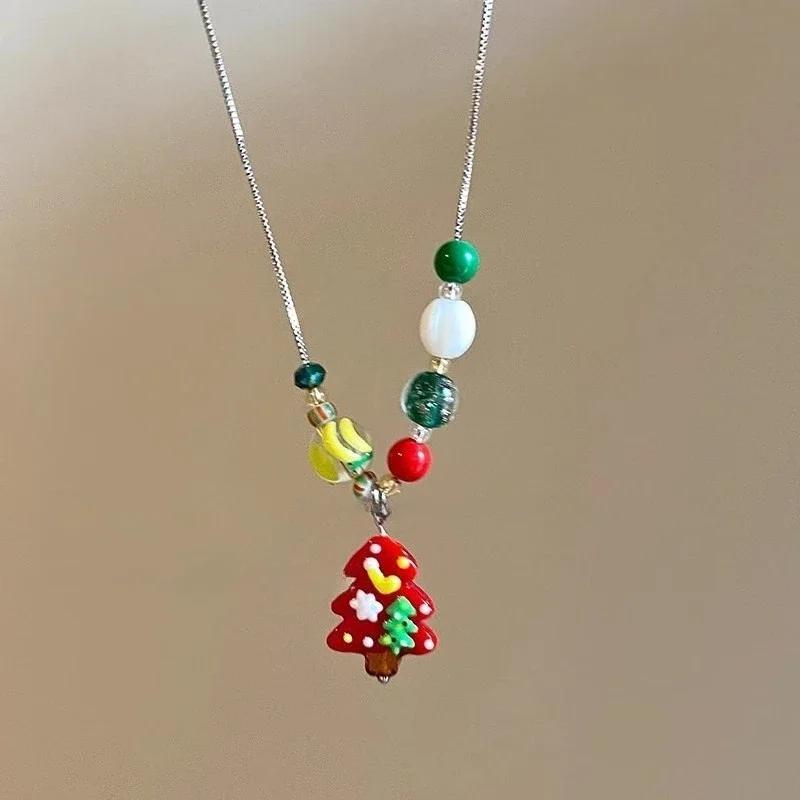 

Cute Christmas Tree Gingerbread Man Gloves Pendant Necklace for Women Sweet Colorful Beads Choker New Year Party Zircon Gifts