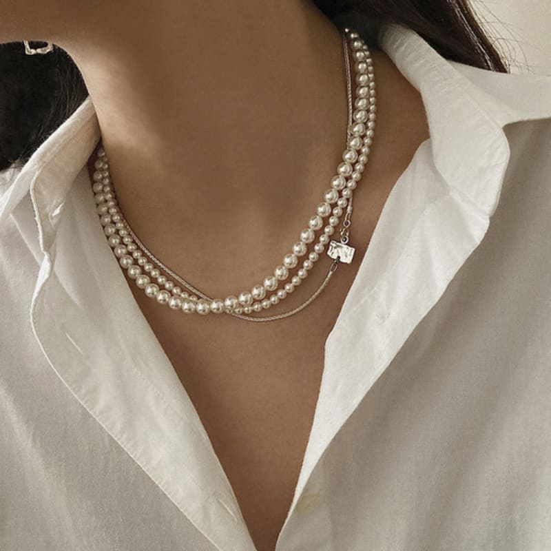 IBAE Symbol Pearl Necklace 6mm