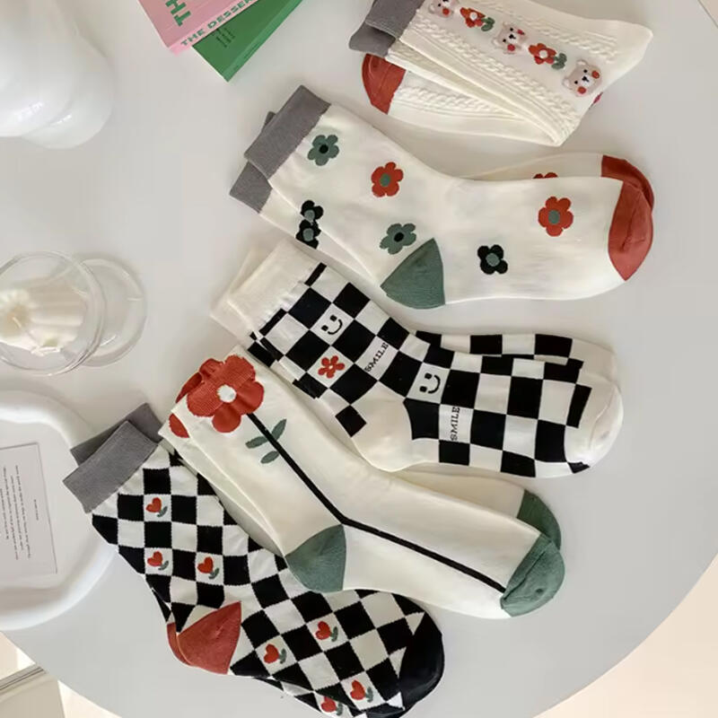 [5-Pair Set] Arca Flower Heart Medium Socks Set of 5