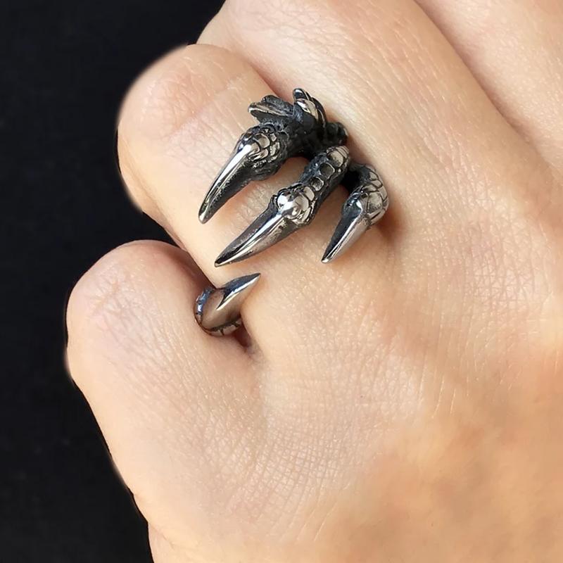 Vintage Punk Titanium Steel Eagle Dragon Claw Ring Gothic Halloween Jewelry for Men Open Rock Animal Skull Ring