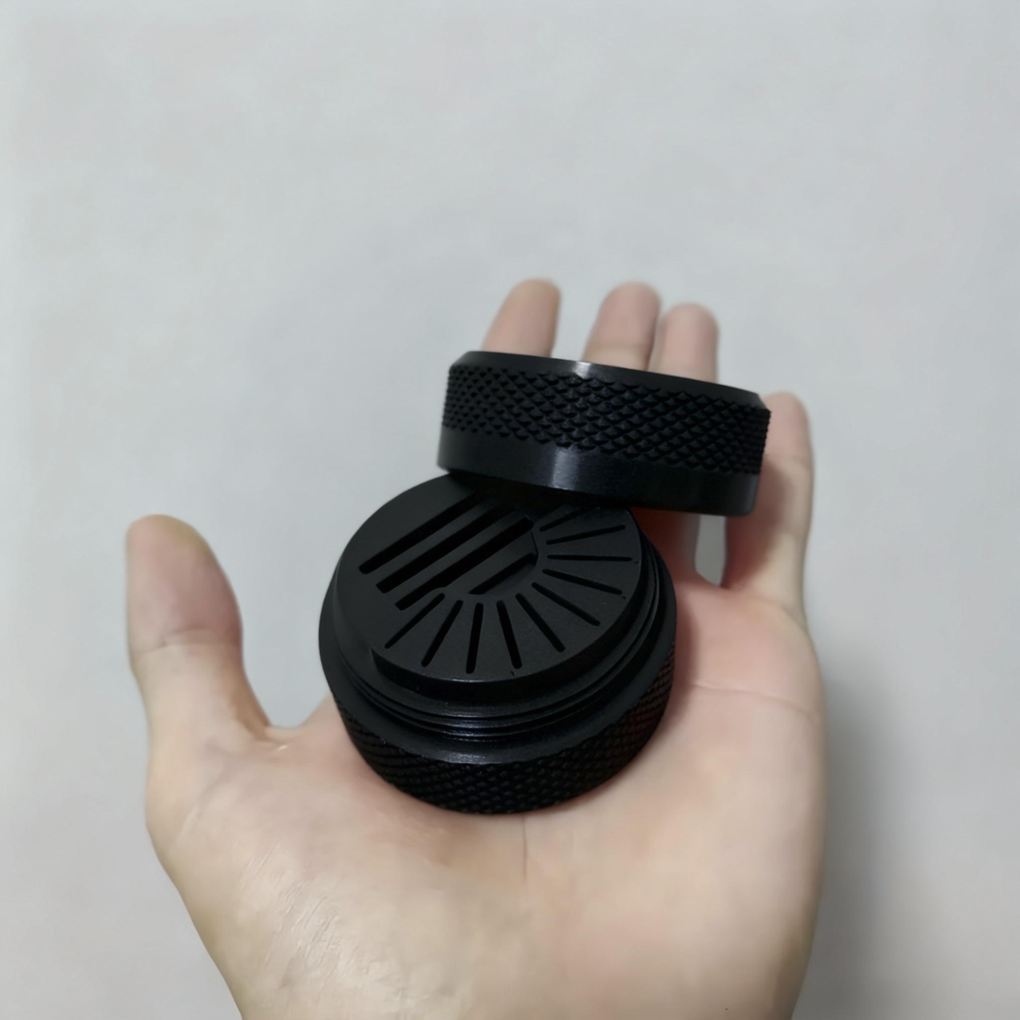 

SD Card Storage Slot SD TF Card Storage Box Threaded Cylindrical Case For Camera DSLR Memory Card Protector Holder