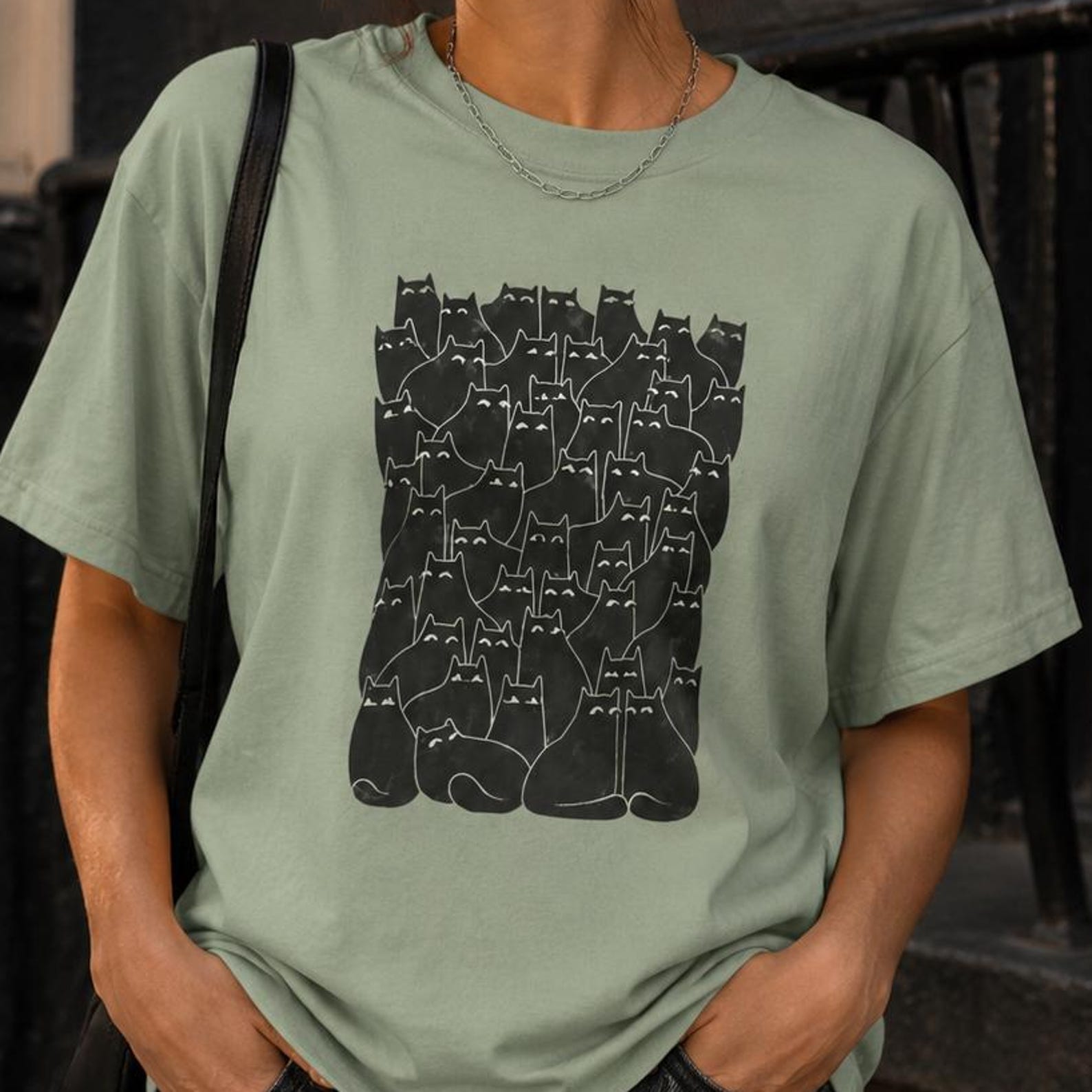Black Cat Stack T-Shirt | Minimalist Grid Cat Pattern Tee XL