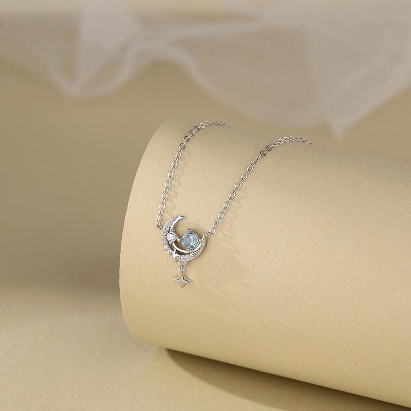 Collier Fantaisie Étoile Lune Planète pour Femme Sens du Design Minoritaire, Sens Avancé, Chaîne de Col Mode