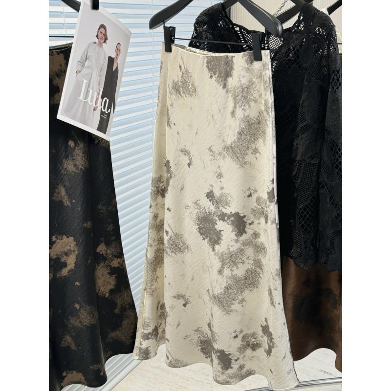 

Spring silky satin skirt women s high-end feeling new Chinese style print hip wrap fish tail temperament long skirt M абрикосовый