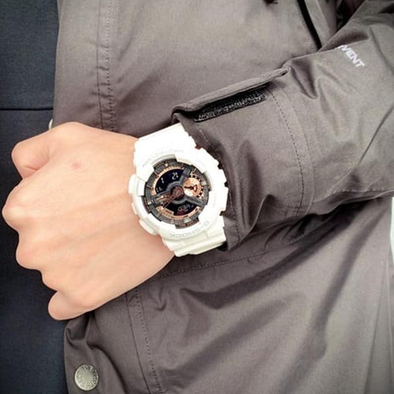 Casio Erkekler Sıvı Kristal/Analog Çift Ekran Serisi Siyah Saat GA-110RG-7A GA-110RG-7A