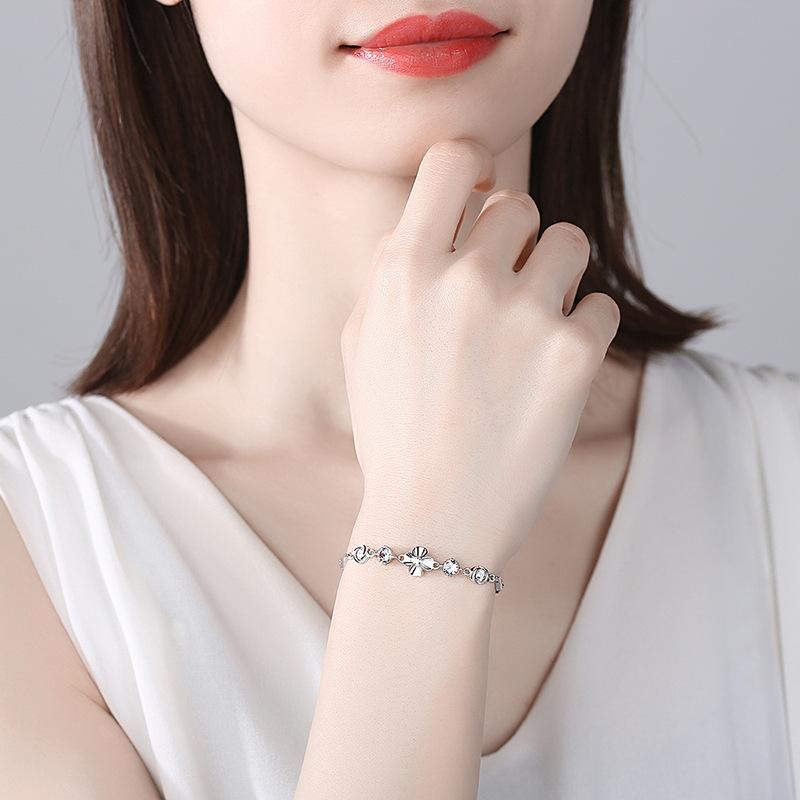 Pure Silver S999 Lucky Four-leaf Clover Bracelet Ins Niche Design Diamond Simple Korean Style Temperament Hand Jewelry Internet Celebrity