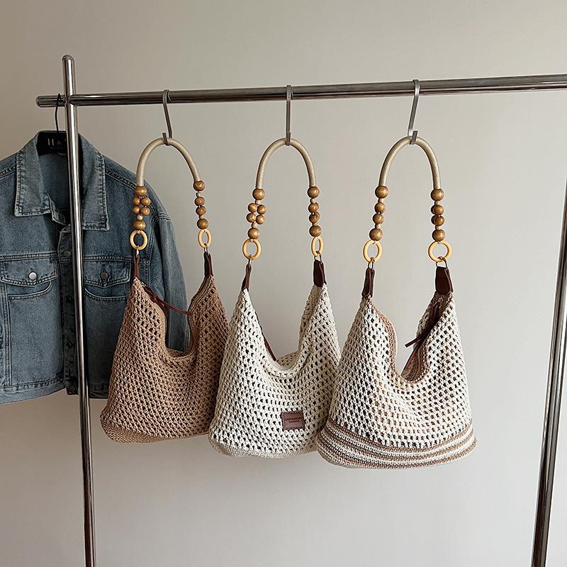 Holiday Style Woven Bag Women's 2025 Summer New Fashion Hollow Knitted Shoulder Bag Large Capacity Commuter Tote Bag