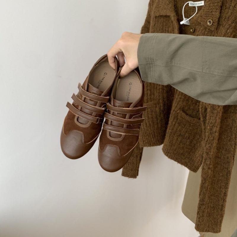 French retro Mori grinding stickers German training shoes women's flat 2025 autumn Mary Jane shoes soft-soled casual women's single shoes