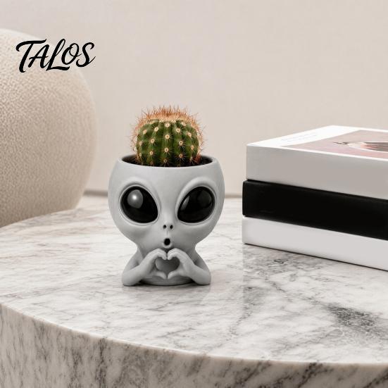 Cute Alien Planter Funny Face Planter, 3D Printed Novelty Plant Pot, Gray Head for Succulents Cacti Home Table Shelf Decoration Office Desk